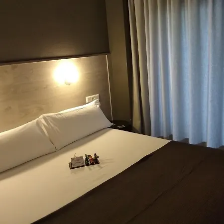 Hotel Delicias 2*